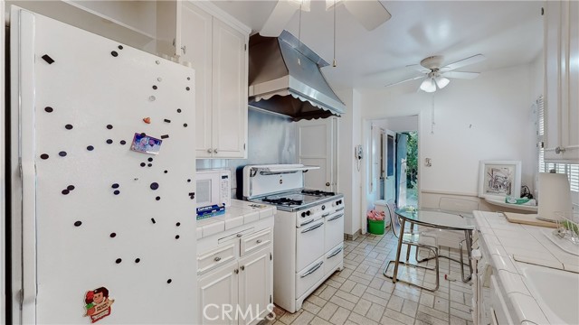 4140 Sunnyslope Avenue photo 8