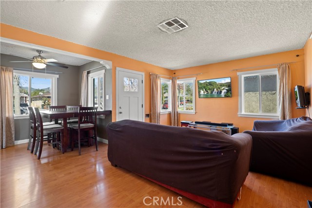 850 Fermoore Street photo 8
