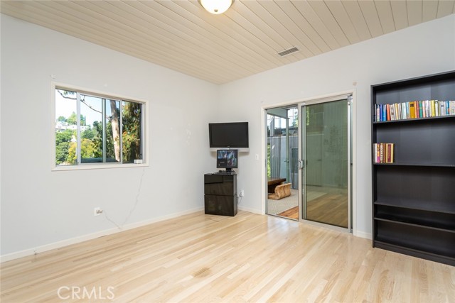 53786071 E2c3 4ffb A405 Cf384a105243