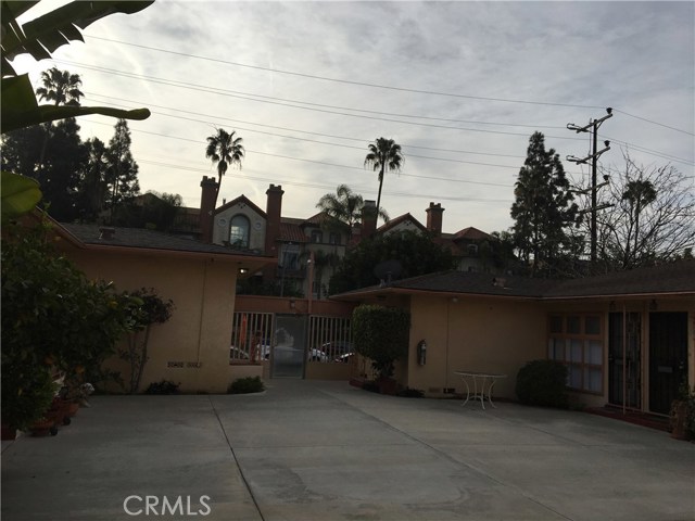 7113 La Tijera Boulevard, Los Angeles, California 90045, ,Residential Income,For Sale,La Tijera,SR19042971