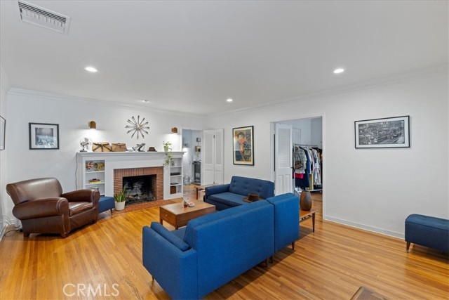 322 South Beachwood Drive photo 4