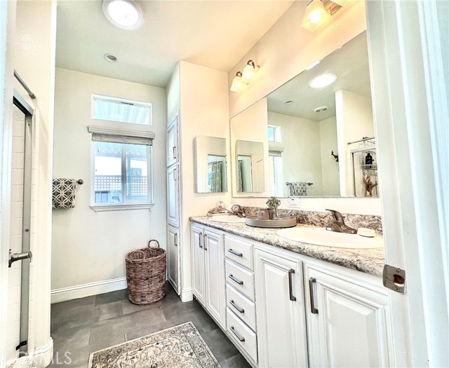 4201 Topanga Canyon Boulevard, 107 photo 6