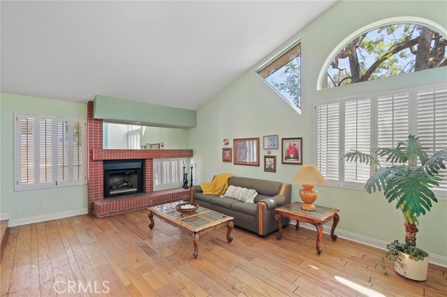 18701 Hatteras Street, 17 photo 2