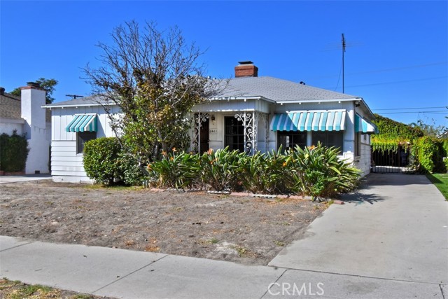 6461 Clybourn Avenue photo 4