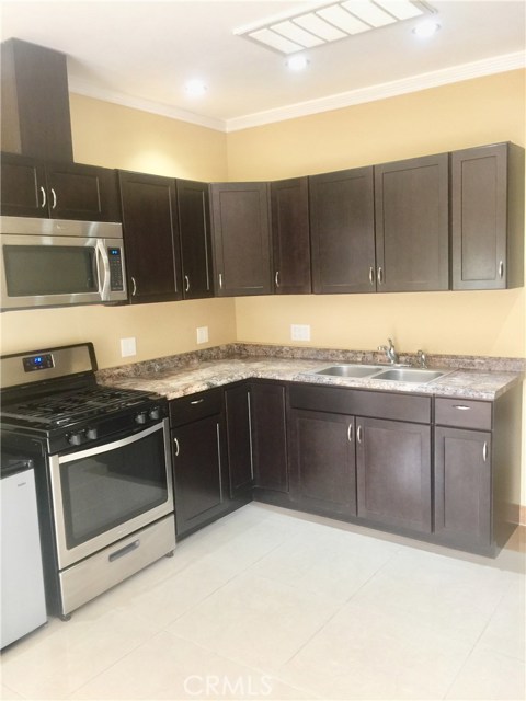 Photo of 12321 Luna Place, Granada Hills, CA 91344