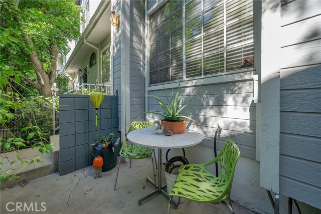 7420 Corbin Avenue, 31 photo 3