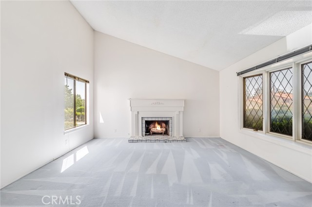 6104 Hedgewall Drive photo 7