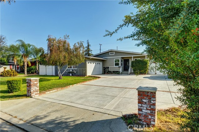 824 E Greenville Dr, West Covina, CA 91790