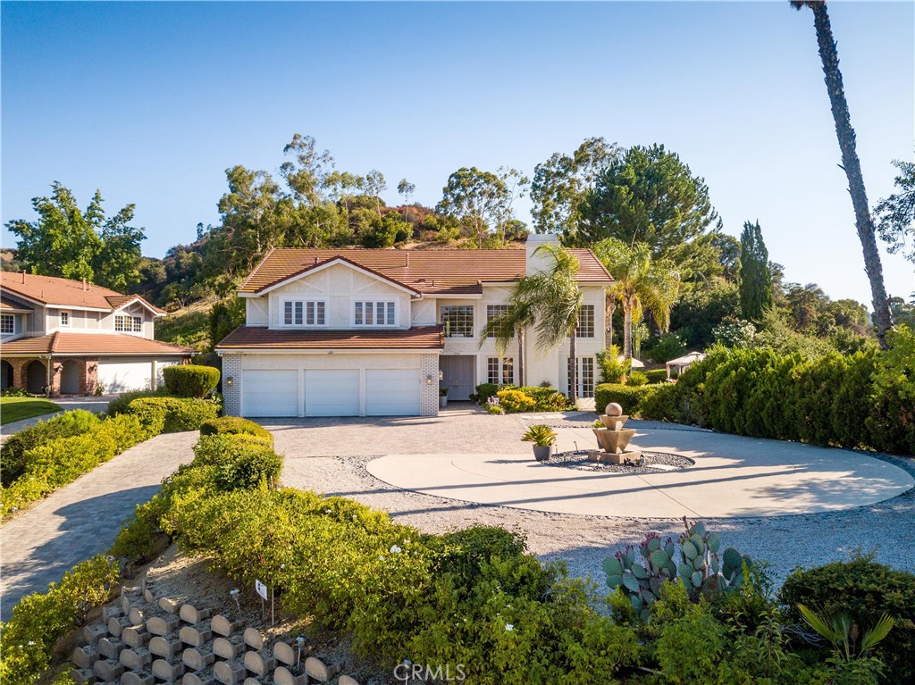 Photo of 22241 ALIZONDO Drive, Woodland Hills, CA 91364