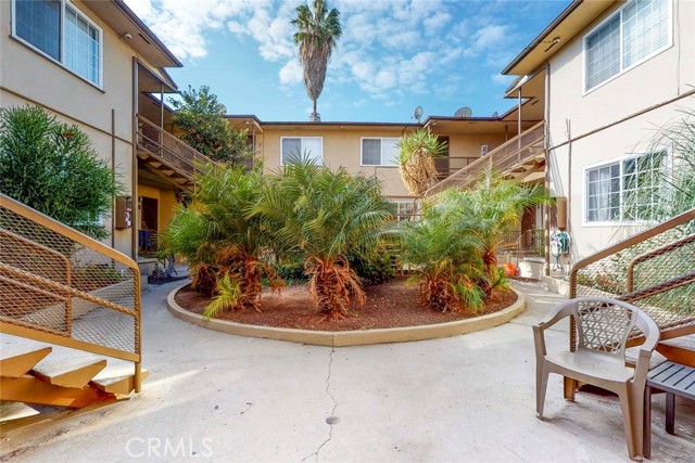 5665 W Jefferson Boulevard Los Angeles, California HUGE PRICE ADJUSTMENT! Same owner since 1963 has taken care of this gem residential income property which is truly located in the center of all Los Angeles highlights! Just minutes away from Santa Monica, Beverly Hills, LAX, Downtown, all sports venues, film studios in Culver City. Located on the border of Culver City and Adams West, walking distance to studios, metro, shopping. Target, Trader Joe's, Sees Candies Warehouse, Starbucks is a short walk away and around the corner from the newly developed luxury ARQ Apartments. The building has had many upgrades including granite kitchen counters, new flooring, and a new roof (10 years) There is an upside in rents as most all tenants have been there for a while and some have rent subsidized by section 8. Maximize your NOI by possible development opportunities in this desirable location. Just a couple blocks south is considered Baldwin Hills and a few steps away to the west is considered Culver City.
