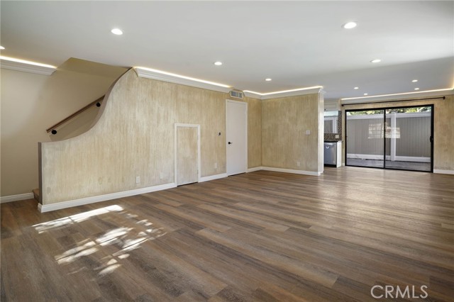 9325 Sunland Park Drive, 1 photo 8