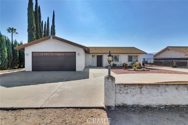 3588 Chestnut Dr, Norco, CA 92860