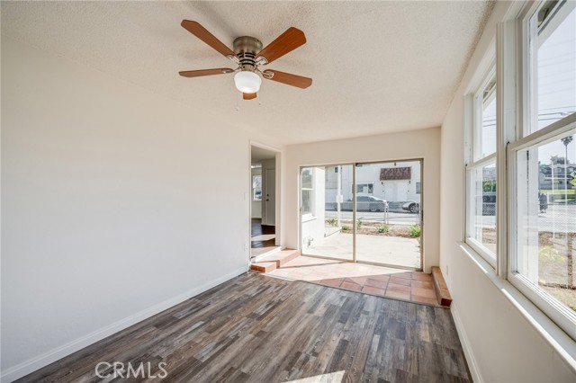 2423 Ruhland Avenue, Redondo Beach, California 90278, 2 Bedrooms Bedrooms, ,1 BathroomBathrooms,Residential,Sold,Ruhland,SR22041227