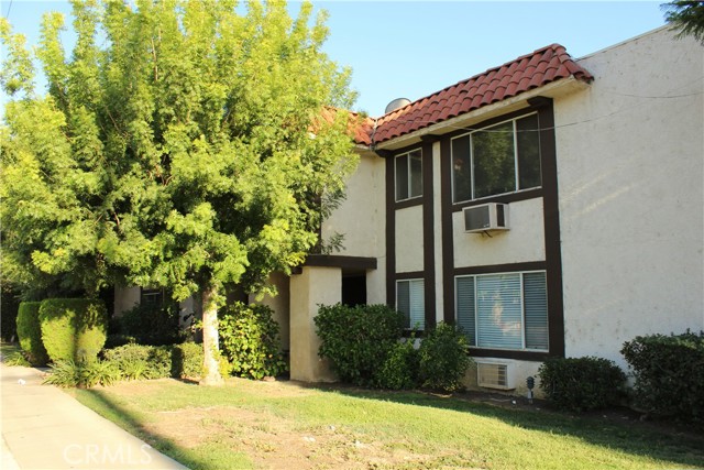 20954 Parthenia Street, 3 photo 2