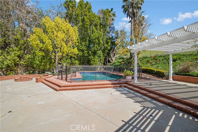 Detail Gallery Image 39 of 63 For 22101 Cairnloch St, Calabasas,  CA 91302 - 4 Beds | 3 Baths