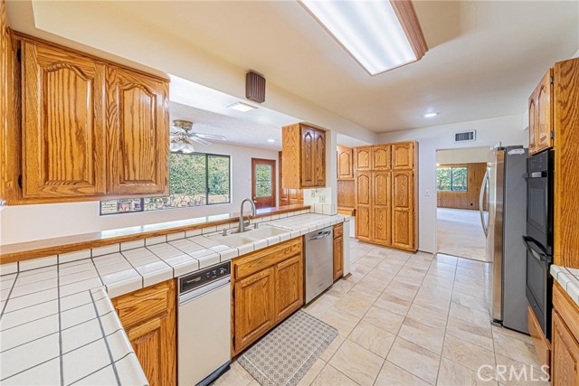 14707 Oracle Place photo 7