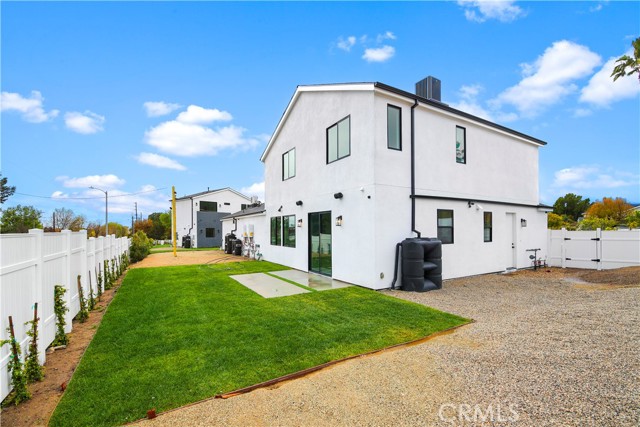 13365 Pala Avenue photo 6