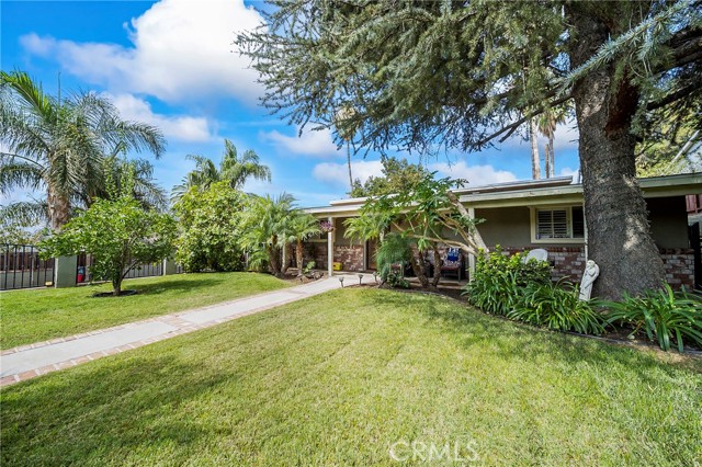 13151 Sayre Street photo 1