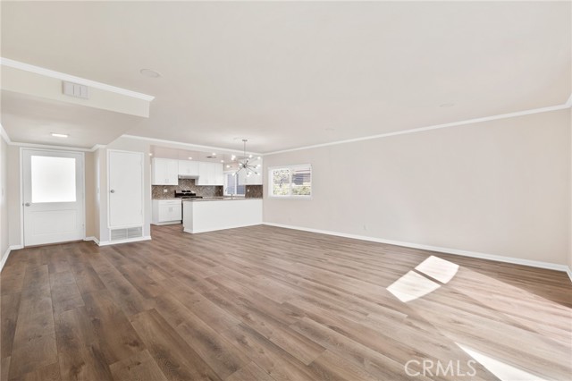 2102 Waldo Street photo 6