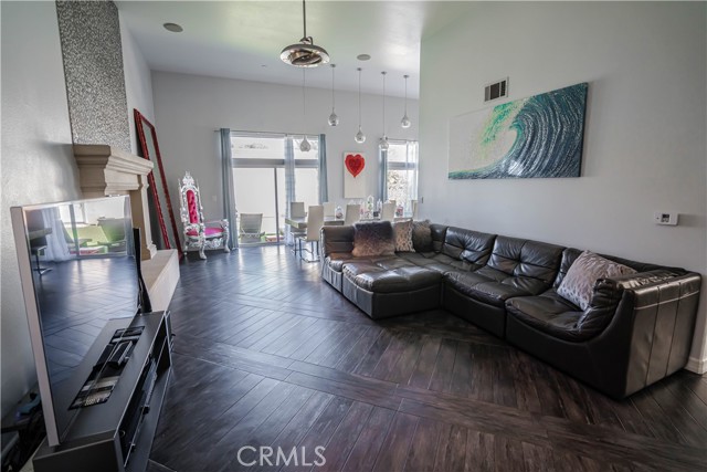 415 Irena Avenue, Redondo Beach, California 90277, 5 Bedrooms Bedrooms, ,4 BathroomsBathrooms,Residential,Sold,Irena,SR21098424