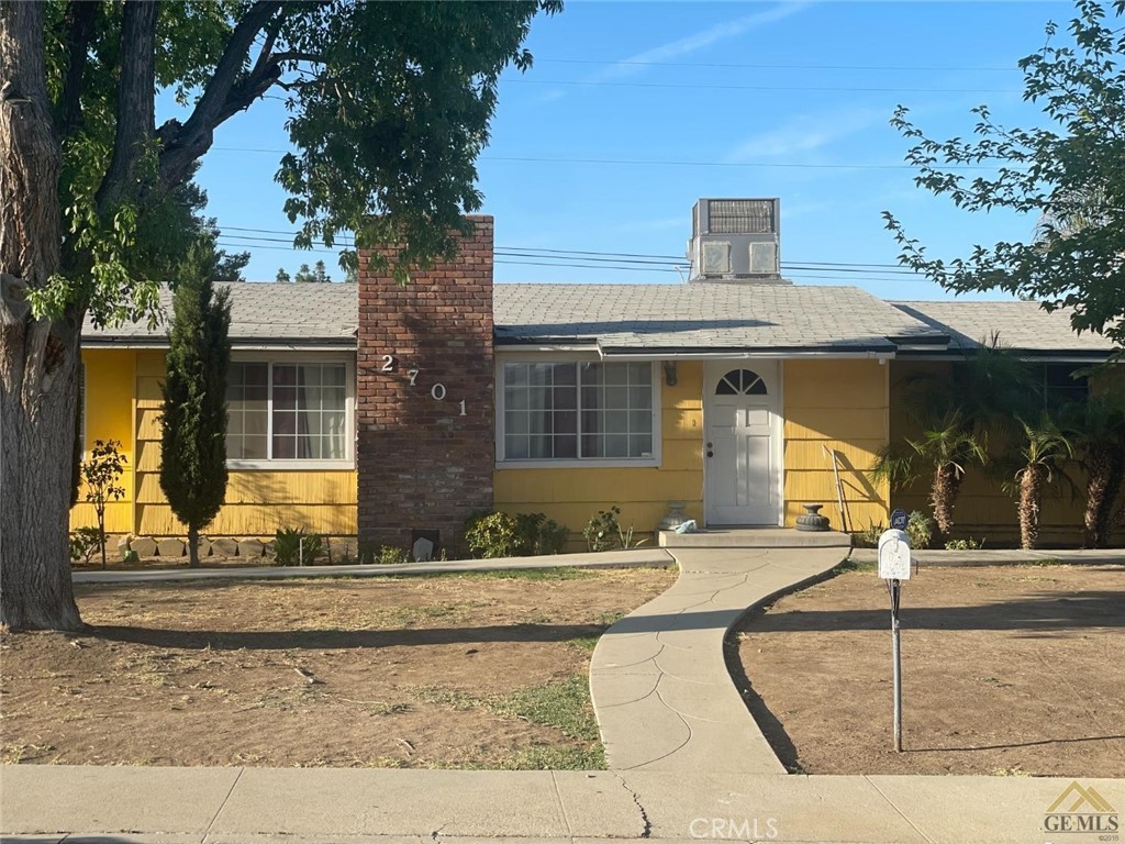 2701 Kaibab Avenue, Bakersfield, CA 93306