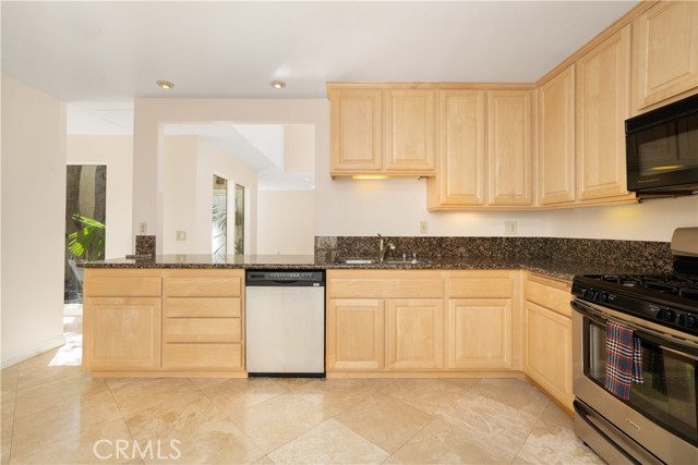 825 Shadow Lake Drive photo 7