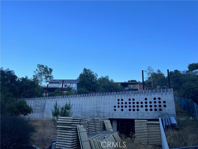 20240 Croydon Lane photo 7