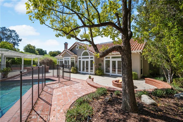 Detail Gallery Image 45 of 63 For 22101 Cairnloch St, Calabasas,  CA 91302 - 4 Beds | 3 Baths
