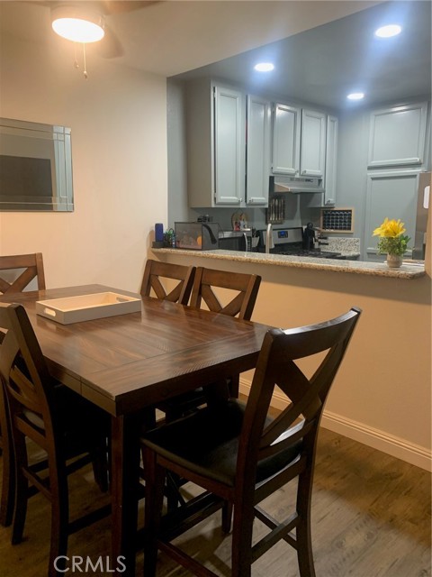 10636 Woodley Avenue, 66 photo 5