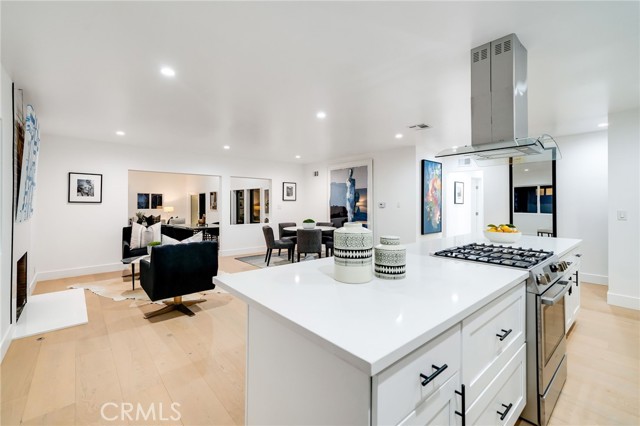 17048 Sherman Way photo 8