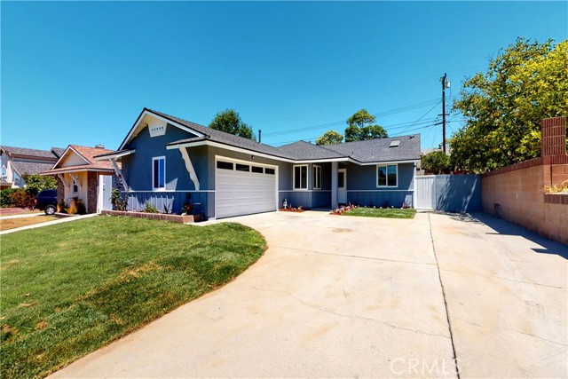 Detail Gallery Image 1 of 1 For 1127 E Elsmere Dr, Carson,  CA 90746 - 3 Beds | 2 Baths