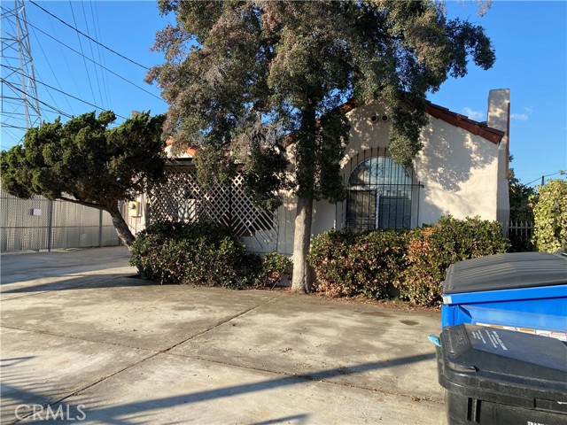 12039 Runnymede Street photo 3