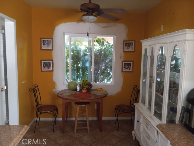 6952 Calvin Avenue photo 8