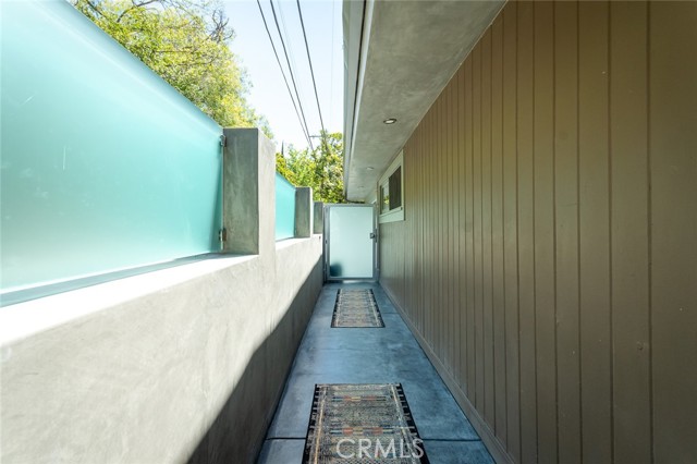 652bb691 E0f6 41d2 9933 79f554099c38