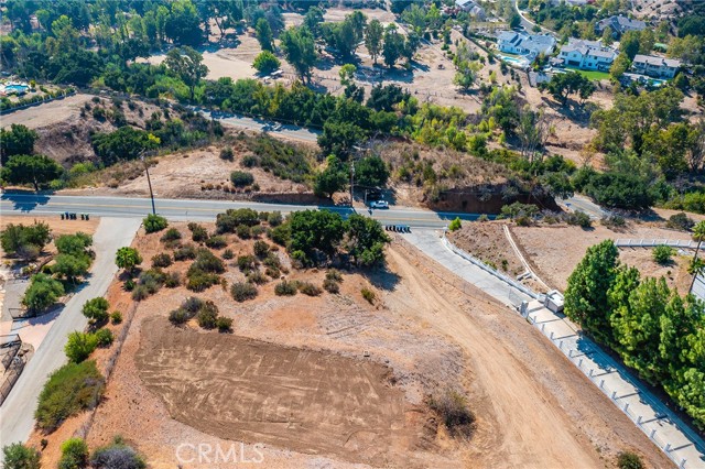 20630260 Mulholland Hwy photo 8