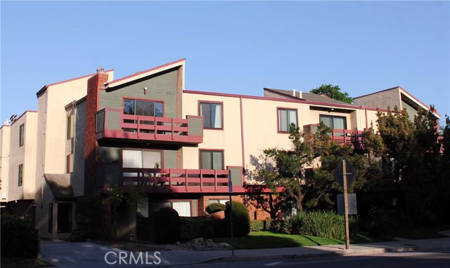 Photo of 4524 Tujunga Avenue #8, Studio City, CA 91602