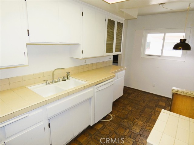 1203 North Sweetzer Avenue, 217 photo 2