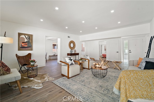 14847 Hubbard Street photo 6