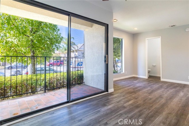 10444 Canoga Avenue, 54 photo 8
