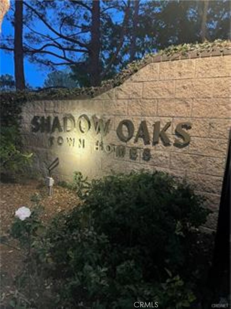 5473 Spanish Oak Lane F, Oak Park, CA 91377