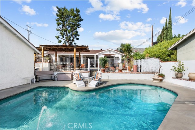 11540 Balboa Boulevard photo 5