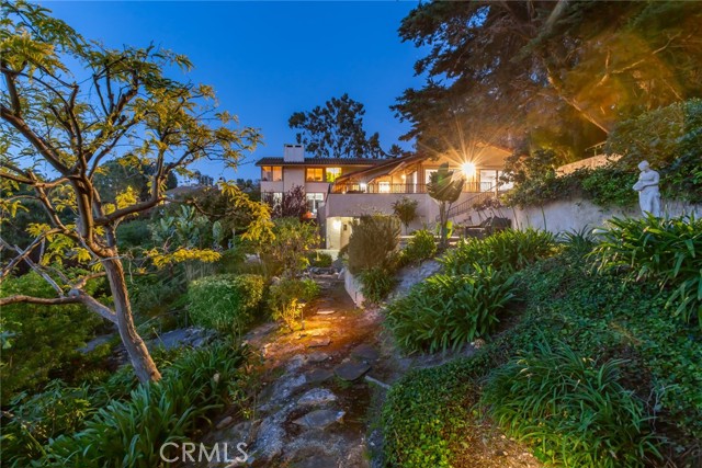 1103 Via Curva, Palos Verdes Estates, California 90274, 4 Bedrooms Bedrooms, ,5 BathroomsBathrooms,Residential,Sold,Via Curva,SR22096388