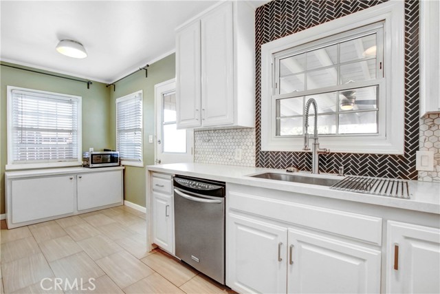 7460 Leescott Avenue photo 8