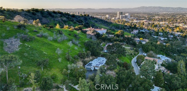 Image 2 for 14840 Round Valley Dr, Sherman Oaks, CA 91403