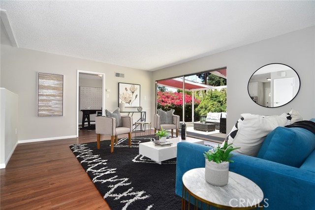 20531 Clark Street photo 5