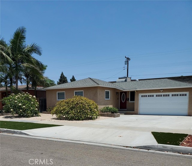 737 N Highland St, Orange, CA 92867