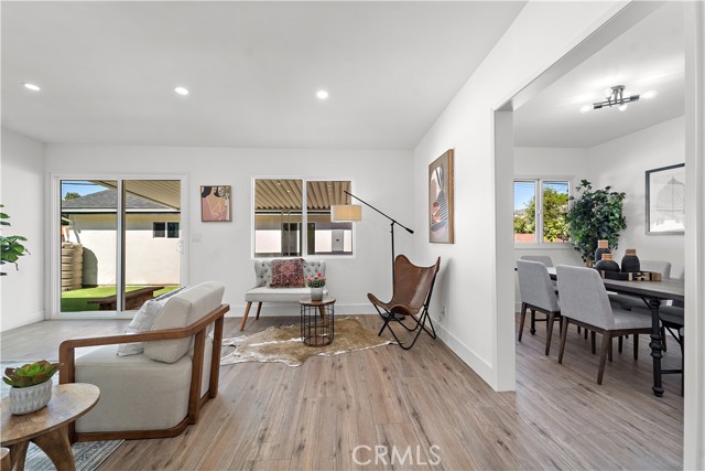 14847 Hubbard Street photo 8