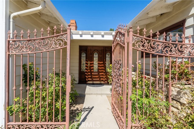 23103 Leonora Drive photo 5