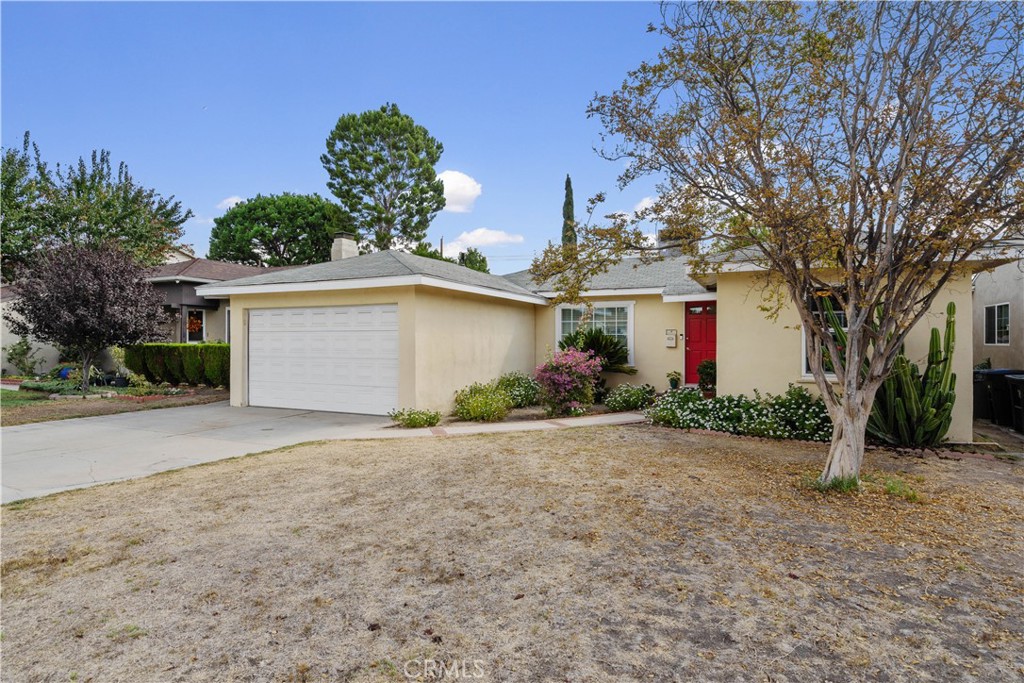 1902 N Screenland Drive, Burbank, CA 91505