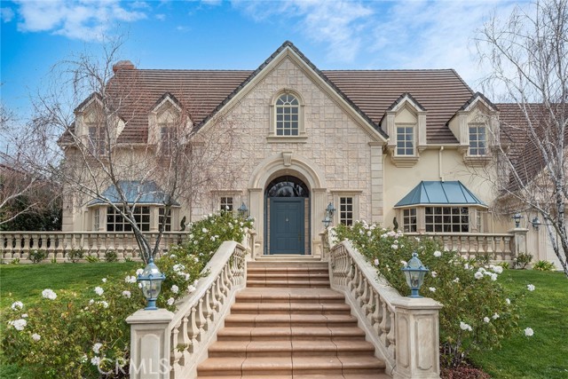 Photo of 4608 WESTCHESTER Drive, Woodland Hills, CA 91364